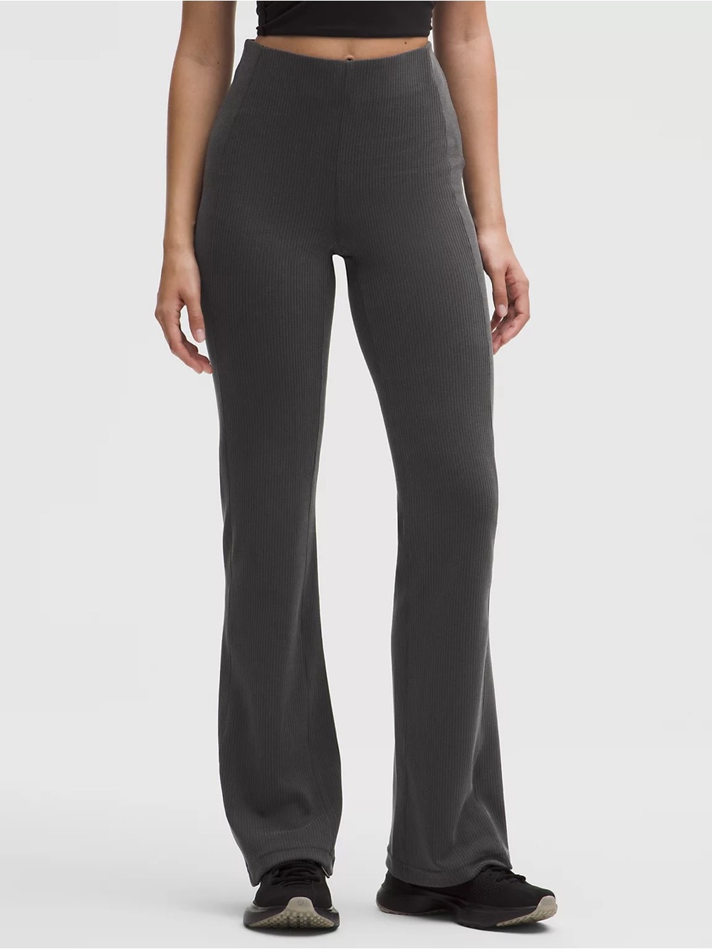 NWT lululemon Ribbed Softstreme™ Flared Pant Regular size 8
